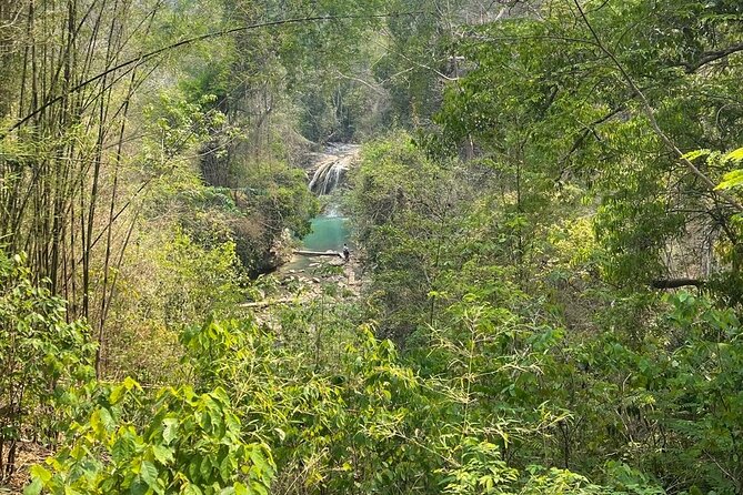 1 Day Private Tour Unseen in Lamphun Province - Wat Doi Ti: sky walk views and the Kruba Srivichai monument