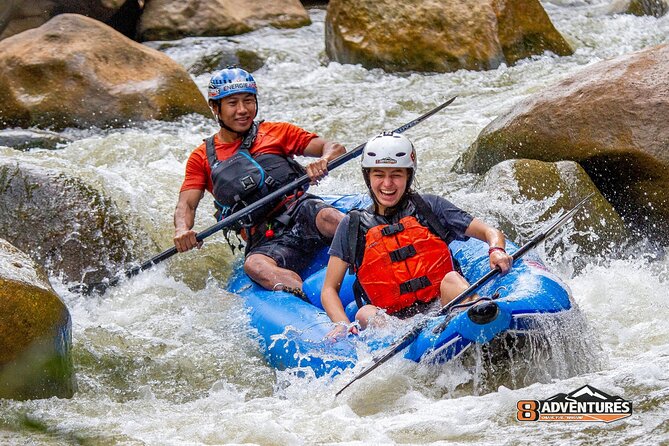 10KM Inflatable Kayaking and 3HR Trekking Adventure - Inflatable Kayaking on the Mae Taeng River: How It Works for Beginners