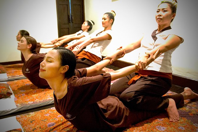 2 hour Siam Massage with Thai and Foot Massage at Fah Lanna Spa - Fah Lanna Spa in Chiang Mai Old City: easy to fit into a day