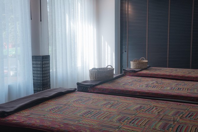 3 Hrs Sweet Couple Honeymoon in The Home - Free Transportation (For 2 Person) - Facials, shower timing, and the warmth rule after massage