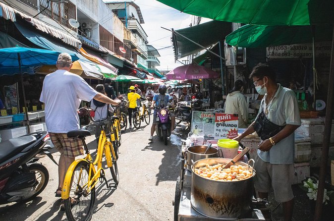 Authentic Chiang Mai 4-Hour Bicycle Tour with Northern Food - Riding Streets You’d Probably Miss on Your Own