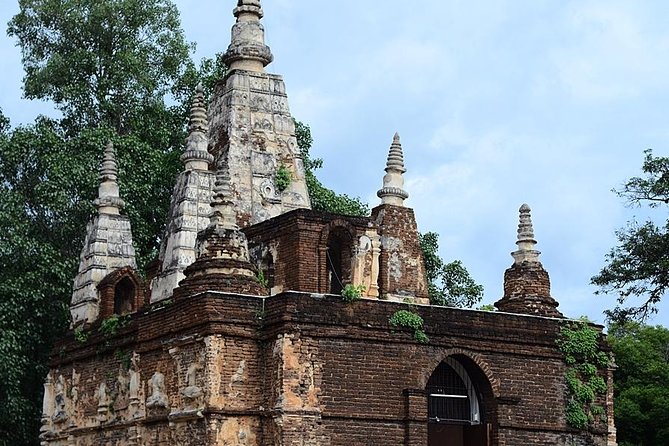 Best of Chiangmai day trip Temples and Sticky waterfall - Lunch and Soft Drinks: The Hidden Value in Included Food