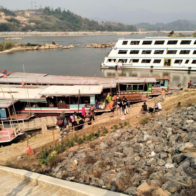 Chiang Mai : 3-Days Slow Boat Trip to Luang Prabang, Loas - Visa on Arrival: The Detail That Can Save Your Whole Trip