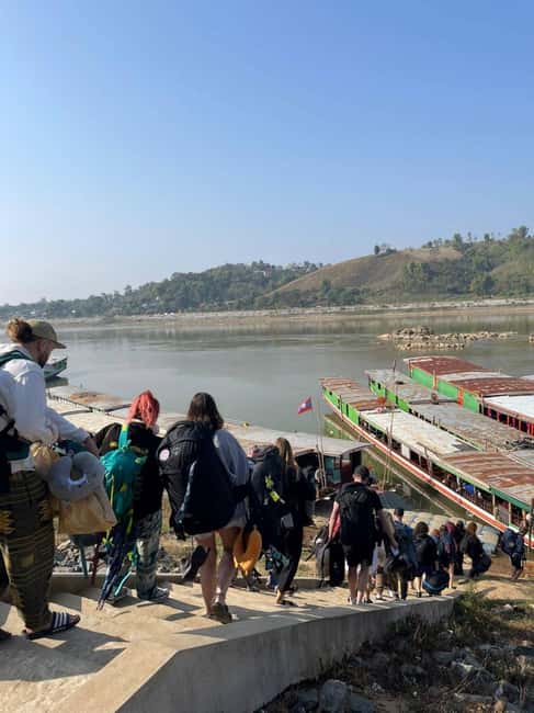 Chiang Mai : 3-Days Slow Boat Trip to Luang Prabang, Loas - Day 1: Chiang Rai’s White Temple Stop and Crossing into Laos