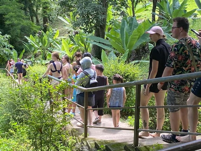 Chiang Mai: Afternoon Bua Tong Sticky Waterfall by Red Taxi - Price and value: is $32 a good deal here?