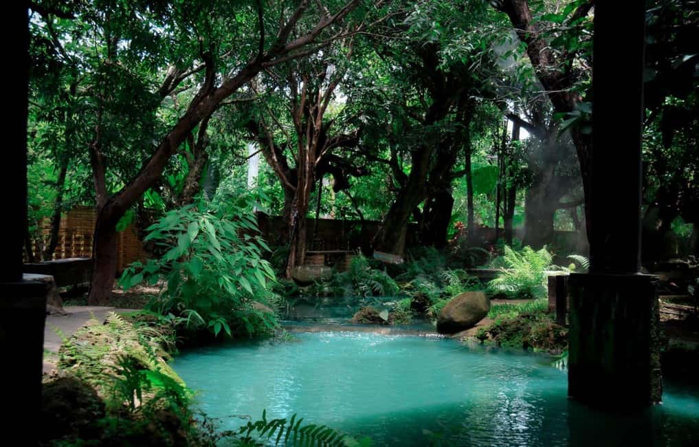 Chiang Mai: Angel Waterfall & Sticky Waterfall & Wat Ban Den - What to bring (and what not to bring) for a smooth day