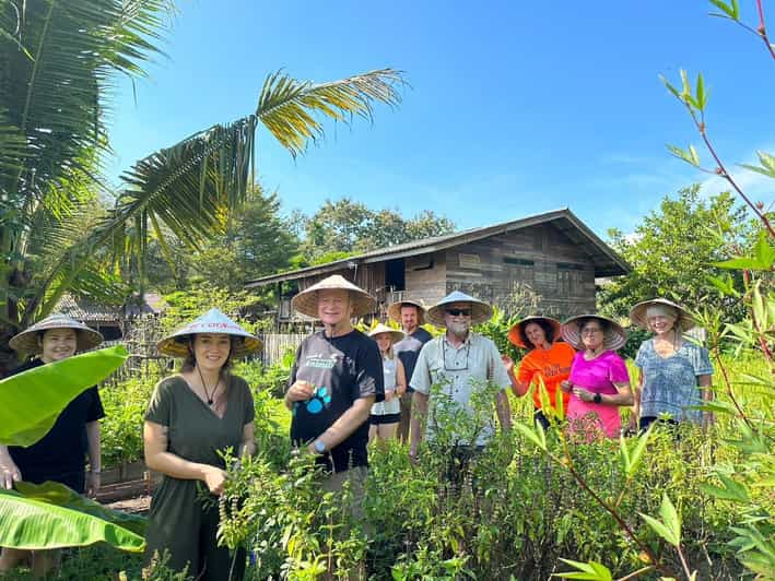 Chiang Mai: Asia Scenic Thai Cooking School - The small group setup: why max 10 makes a difference