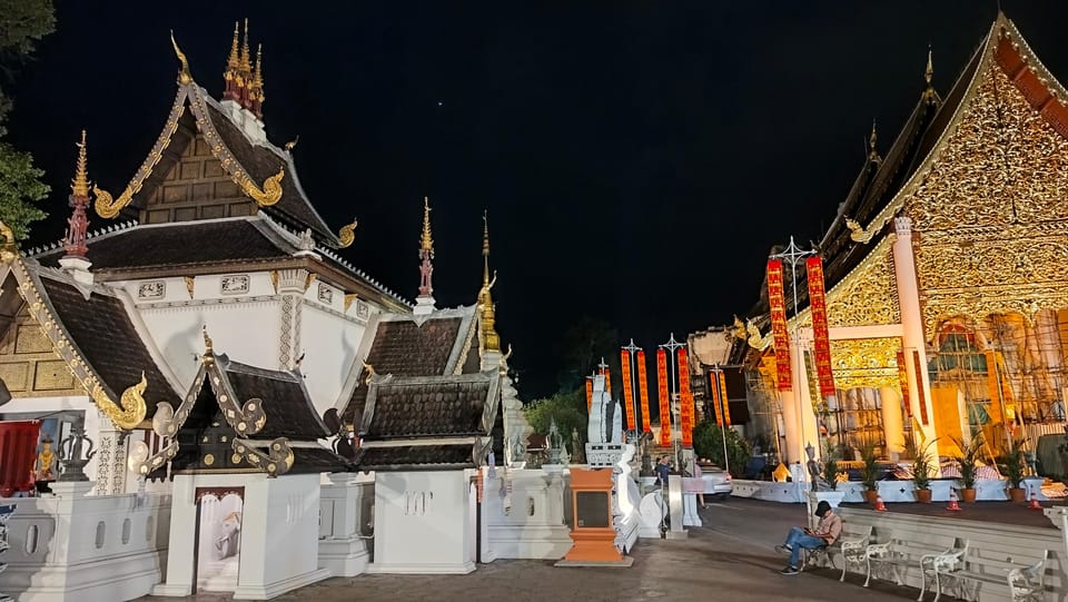 Chiang Mai: Chiang Mai Old City Twilight Walking Tour - Who this tour suits best (and who should skip it)