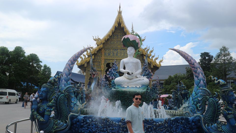 Chiang Mai: Chiang Rai Temples & Black House Discovery Tour - Baan Dam Black House: Dark Architecture and Contemporary Thai Art Ideas