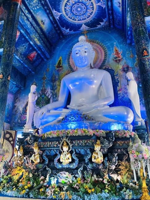 Chiang Mai: Chiang Rai White, Blue & Black Temples Day Tour - Wat Rong Suea Ten Blue Temple: calm color, golden accents, and a slower moment