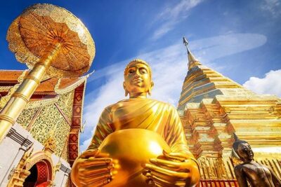 Chiang Mai City and Temples Half-Day Tour - Wat Phrathat Doi Suthep: The Summit Temple and the Naga Stairway