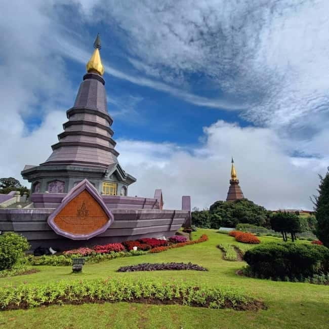 Chiang Mai: Doi Inthanon National Park+Trek Pha Dok Siew - King and Queen Pagodas: Views Plus Gardens, Not Just a Photo Stop