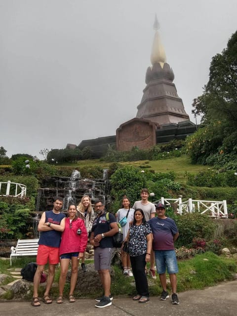 Chiang Mai: Doi Inthanon Park and Pha Dok Siew Hike Day Trip - Hill-tribe villages and the lunch/coffee rhythm: Hmong and Karen time