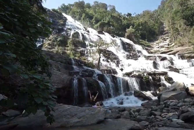 CHIANG MAI: Doi Inthanon-Trekking Pha Dok Seaw-Waterfall-Lunch - Trekking to waterfalls: what the walking feels like and how to prepare