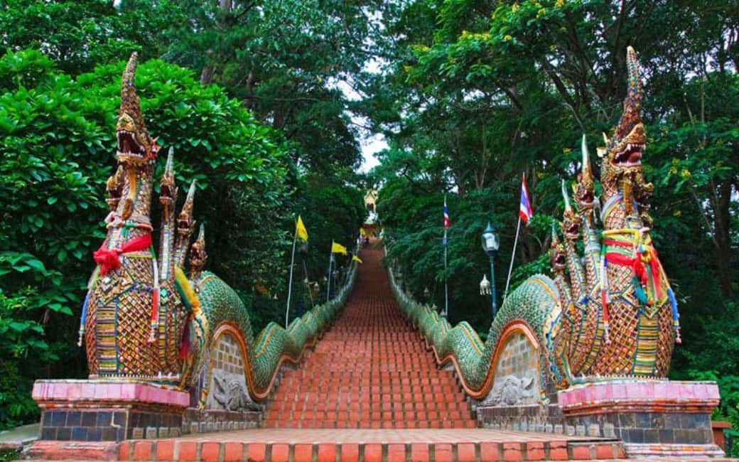 Chiang Mai: Doi Suthep Temple & Hmong Hill Tribe Culture - Wat Phra That Doi Suthep: 306 steps and a view you’ll remember