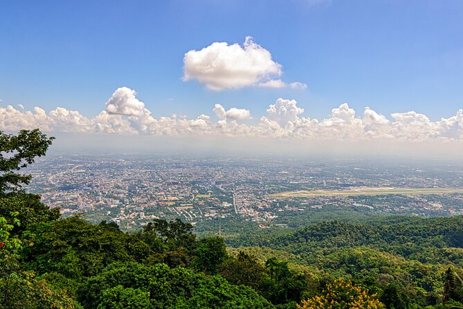 Chiang Mai: Evening Tour to Doi Suthep & Wat Pha Lat - Doi Suthep at 6:45: The Sacred Mountain Temple and the 306 Steps Choice