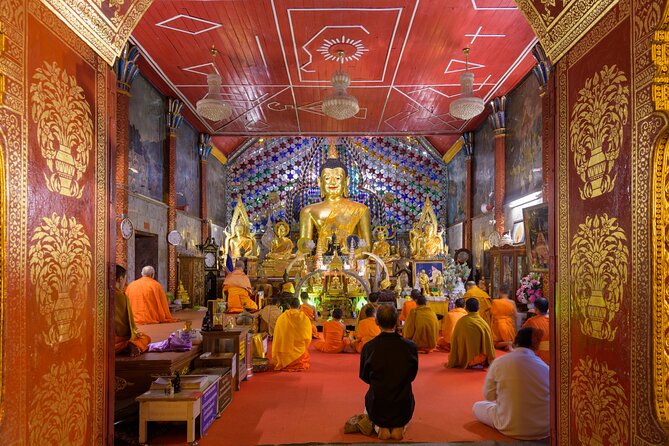Chiang Mai: Evening Tour to Doi Suthep & Wat Pha Lat - What the Monks’ Evening Ceremonies Add (and When Renovations May Matter)