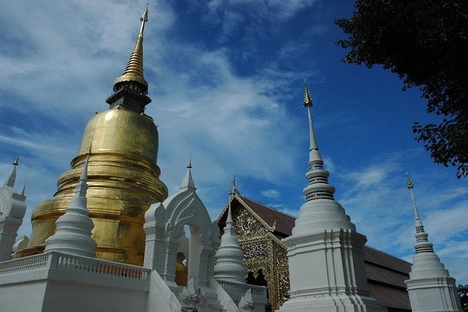Chiang Mai: Guided City & Temple Discovery with Hotel Pickup - Temple etiquette: the dress code you can’t ignore