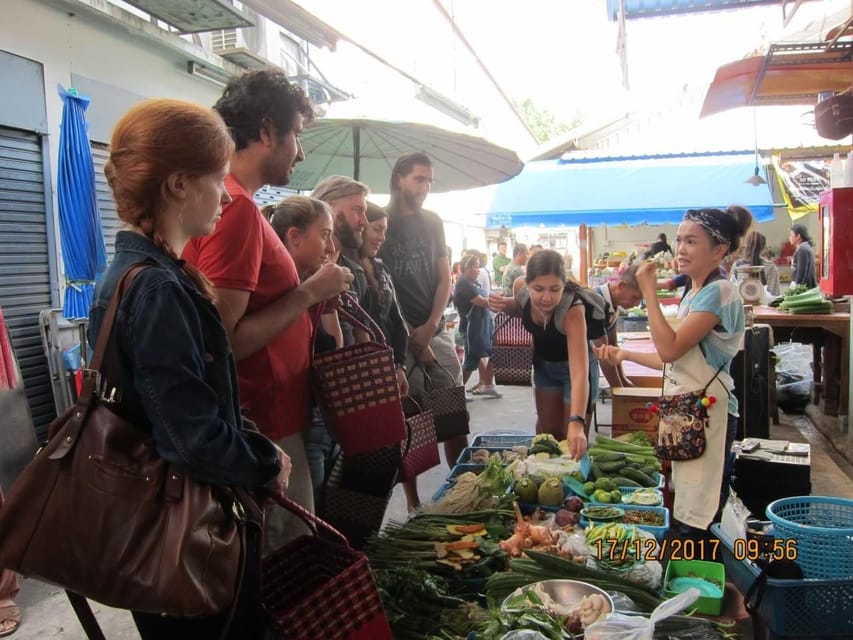 Chiang Mai: Half Day Morning Cooking Class with Market Tour - Cooking 5 dishes in 4 hours: variety, but still structured