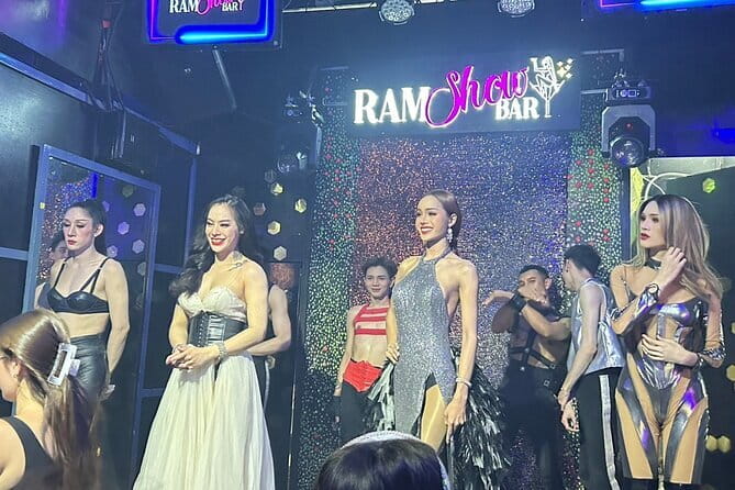 Chiang Mai: Ladyboy Cabaret – Stories, Dinner and Sparkle - Small group value: max 8 guests and a licensed English guide