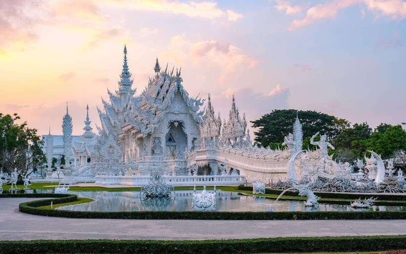 Chiang Mai: Lalita Cafe & White, Blue, Big Buddha Temples - Key things that make this Chiang Rai day trip work