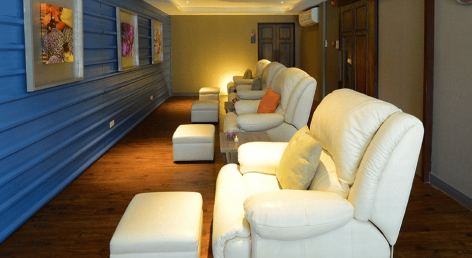 Chiang Mai: Let's Relax Chiang Mai Thapae E-Voucher - Inside an antique European shophouse, with more to do
