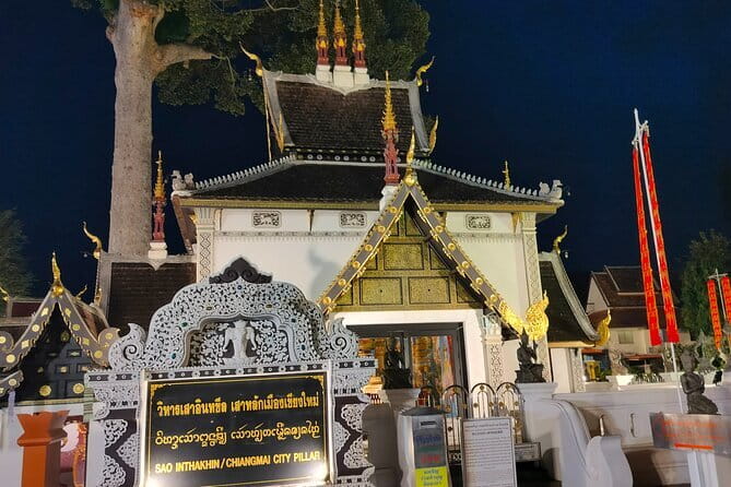 Chiang Mai Old City & Temples 3 hour Twilight Walking Tour - Price and Value: $18 is Reasonable, If You Plan for Fees
