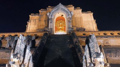 Chiang Mai Old City Twilight Walk Tour: Lanna Majestic Glow - Wat Phra Singh and the golden Wihan Lai Kham
