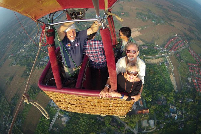 Chiang Mai Sunrise Balloon Flight and Luxury Spa Day - Early Pickup in Chiang Mai: Timing That Shapes the Whole Experience