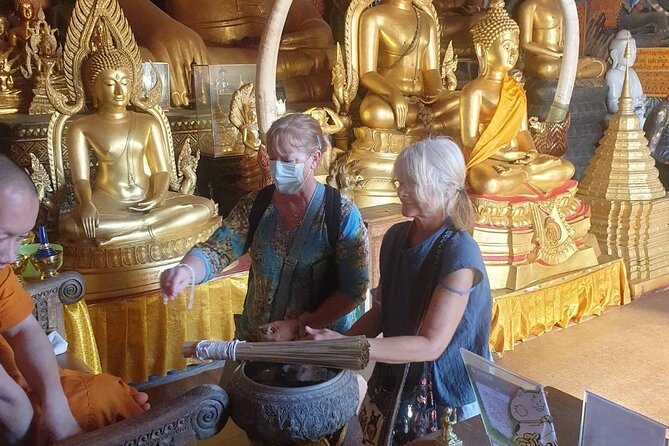 Chiang Mai Sunset Point, Wat Pha Lat, Wat Doi Suthep, Wat Umong - Wat Phra That Doi Suthep: relic pagoda, panoramic views, and the 306 stairs