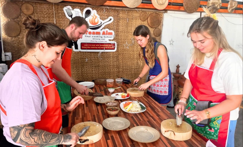 Chiang Mai : Super Fun Thai Cooking Class - First Step: The Local Market Visit (Where Flavor Decisions Begin)