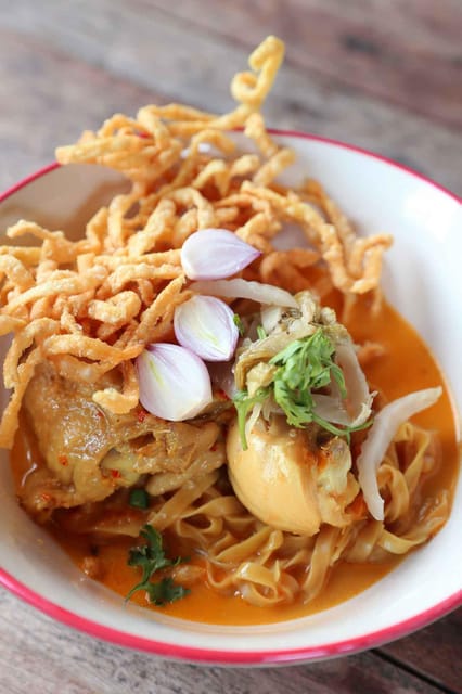 Chiang Mai : Traditional Northern Cooking Class - Homemade Chili Sauce: Learn Balance, Not Just Spicy Flavor