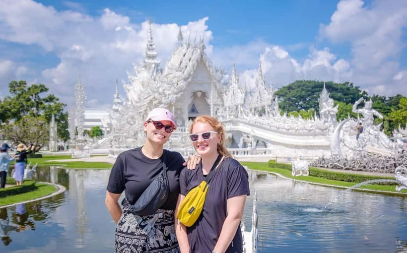 Chiang Mai: White, Red/Black & Blue Temples Tour with Lunch - Huay Pla Kang Temple and the Big Statue Views