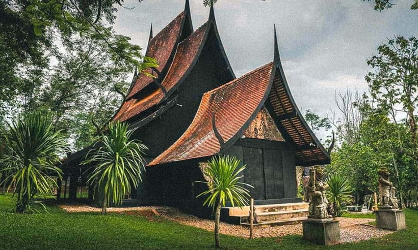 Chiang Mai: White Temple, Blue Temple, and Black House Tour - Chiang Rai From Chiang Mai: What This Day Trip Really Gives You