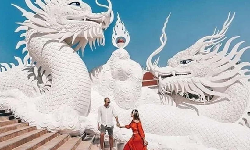 Chiang Mai: White Temple, Blue Temple, and Black House Tour - Timing and Transport: The Real Logistics of a Full-Day Van Tour