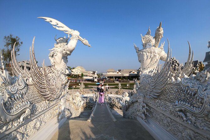 Chiang Rai and White Temple Private All-Inclusive Day-Tour - Wat Rong Suea Ten (Blue Temple): Quick, New, and Easy to Pair
