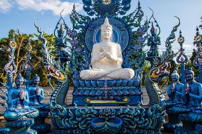 Chiang Rai White Temple Blue Temple and Hill Tribe Village Tour - Mae Khachan Hot Spring: foot soak plus breakfast you cook