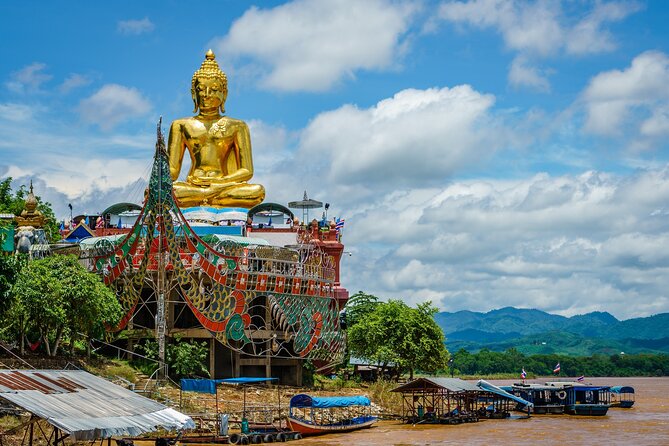 Chiang Rai White Temple, Blue Temple and more from Chiang Mai - Price and value for $39: what you’re really paying for