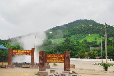 Chiang Rai Wonders: White, Blue & Red Temples and Hot Spring - Mae Kachan Hot Springs: your reset button before the long temple day