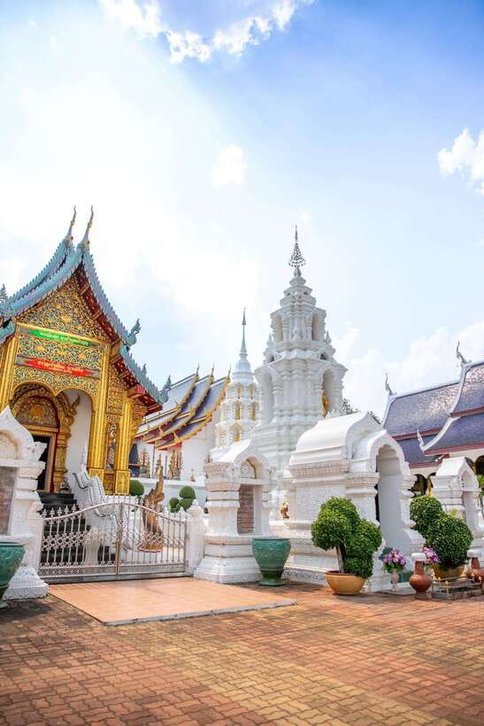 Chiangma: Wat ban den, Blue Temple & Sticky Waterfall. - Key highlights you’ll feel right away