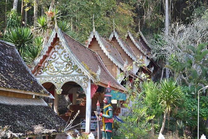Chiangrai Round Trip Classic Tours 3 Days 2 Nights - Price and What You Really Get for $421.17