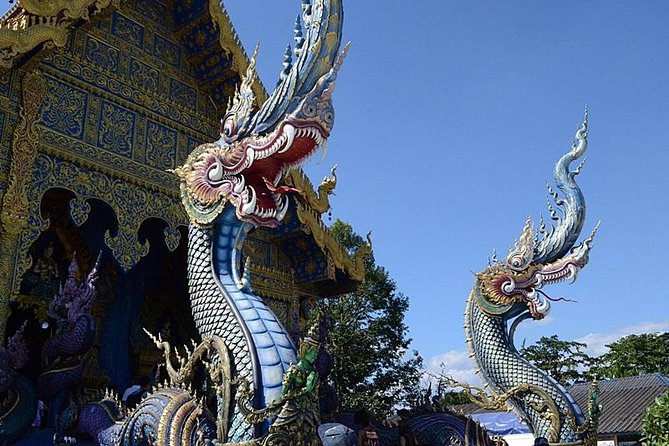 Chiangrai Round Trip Classic Tours 3 Days 2 Nights - Day 3: Wat Rong Khun (White Temple), Mae Kunag Dam Fish Lunch, Mae Khachan Hot Spring, Bor Sang Umbrella Village