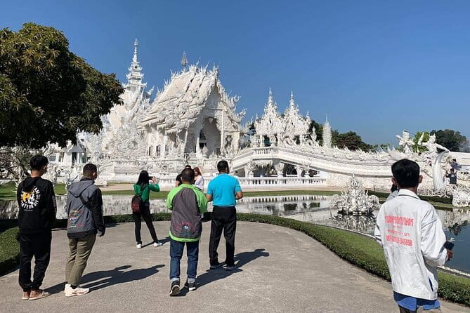 Exclusive Northern Thailand Tours - Guide Nai and the Driver Experience That Keeps Things Smooth