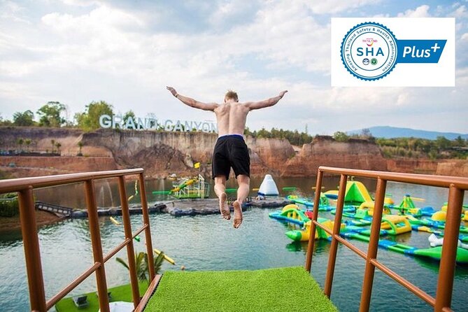 Grand Canyon Water Park Entry Pass - The 400-meter zipline race over the water