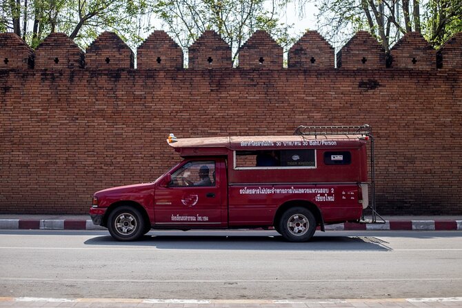 Half Day Chiang Mai City and Cultural by TukTuk, Samlor & Red car (Private Tour) - Wat Phan Tao: Teak Detail and Quiet Museum-Style Moments