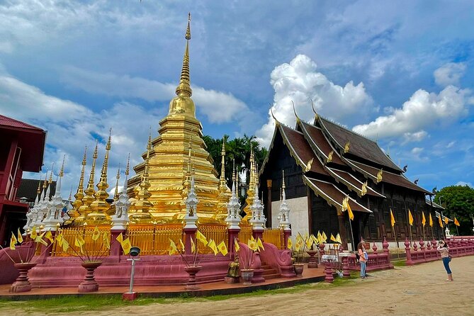 Half day Doi Suthep Temple and city temples (Private tour) - The smart order: city temples first, then Doi Suthep