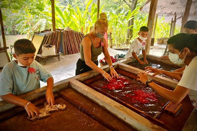 Half Day Long Neck hill tribe and Elephant POOPOOPAPER Park (Private Tour) - What Makes the Experience Feel Different From a Typical Chiang Mai Day