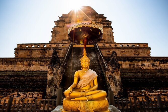 Half-Day Private Night Tour by Tuk Tuk in Chiang Mai City - Muang Mai Market and Warorot Market (Kad Luang): Where the Night Becomes About Food