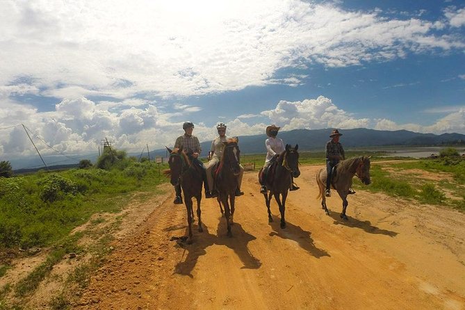 Horse Lesson+Riding+Wat Tonkwen wooden temple.Chiangmai - Wat Ton Kwen Wooden Temple: What Makes This Stop Worth Your Time