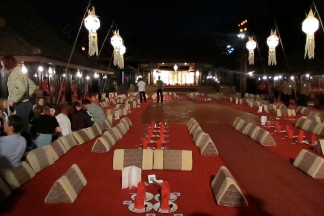 Khantoke Dinner Experience & Cultural Dance Show with Transfers - A Khantoke dinner show is really a Northern Thailand introduction